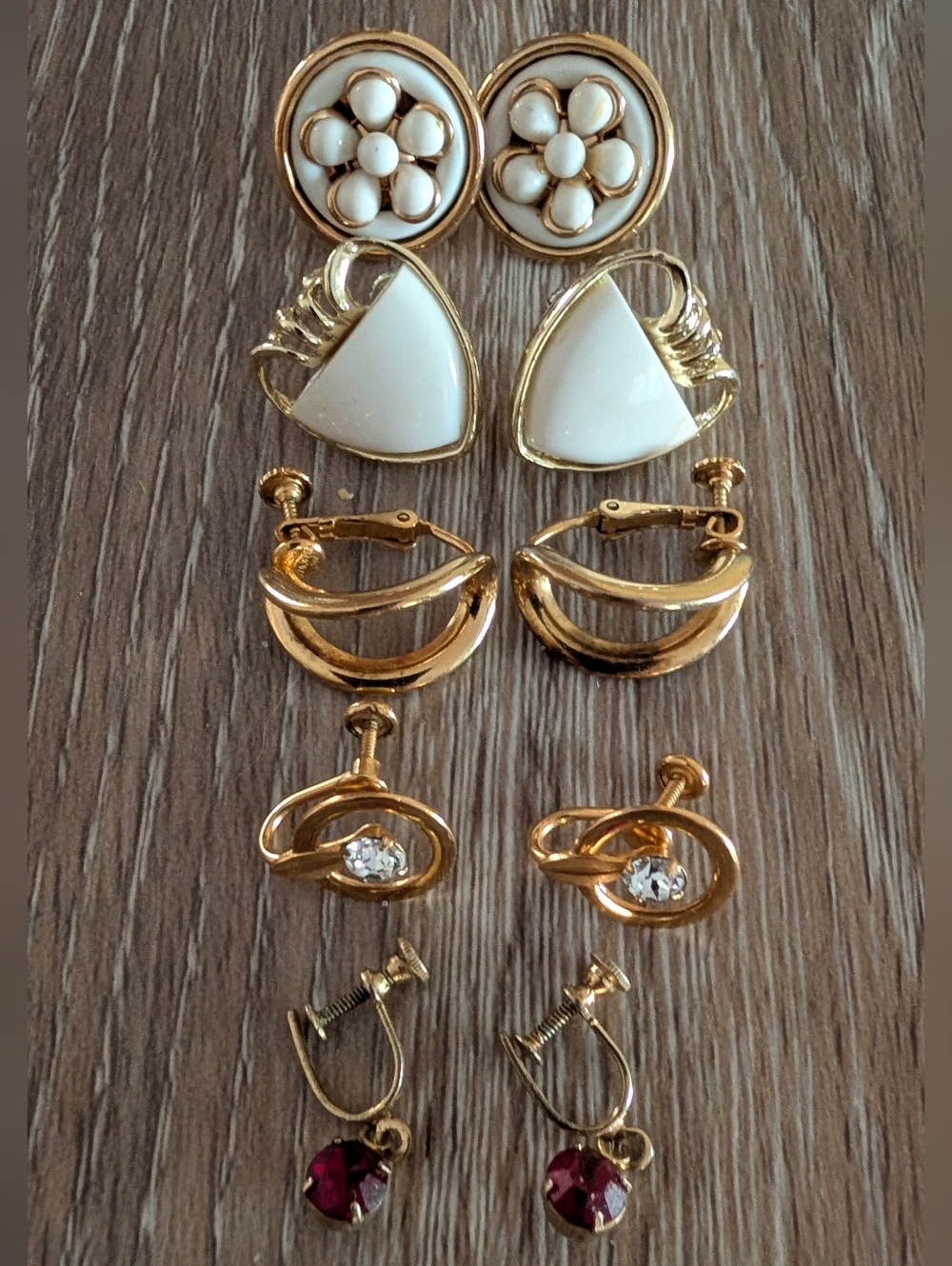 Vintage Van Dell & Napier Screw Back Earrings With Additional 3 Pair - Picture 9 of 11